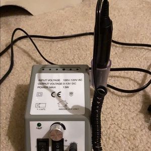 Acrylic nail supplies